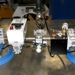 Moving metal Winnipeg Vacuum attachment crane jib lift