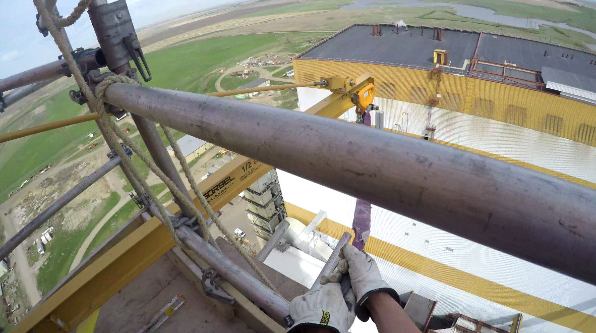 the highest wall mounted jib crane in saskatchewan?